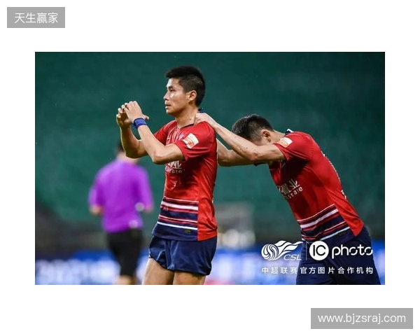 黄希扬:若不影响中超备战也有时间的话,还是想踢一踢“渝超”